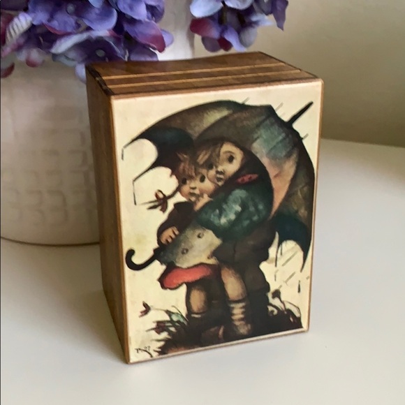 Vintage Hummel Children Trinket Music Box - Picture 4 of 6